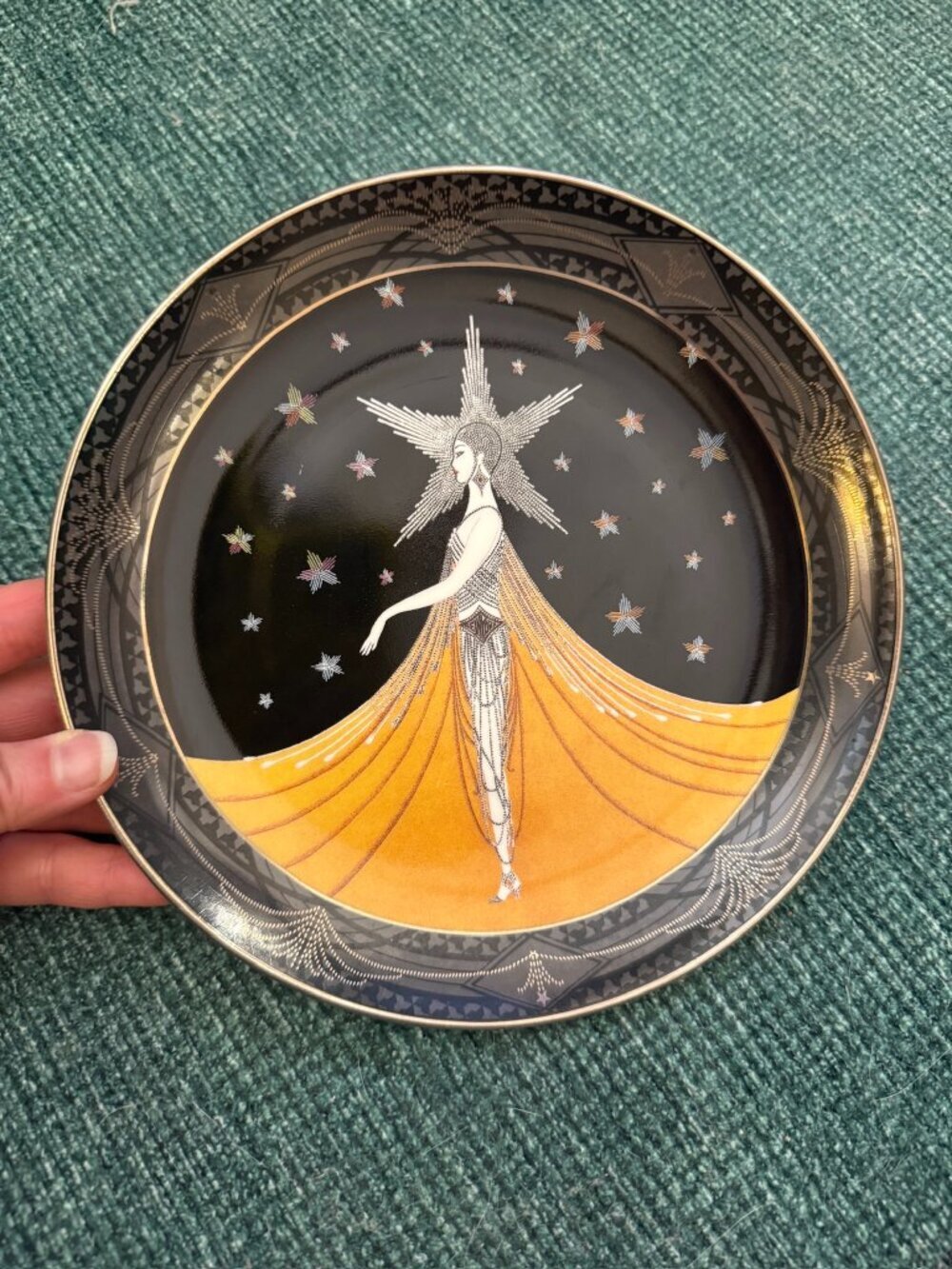 Royal Doulton House of Erté "New York, New York" Franklin Mint Plate